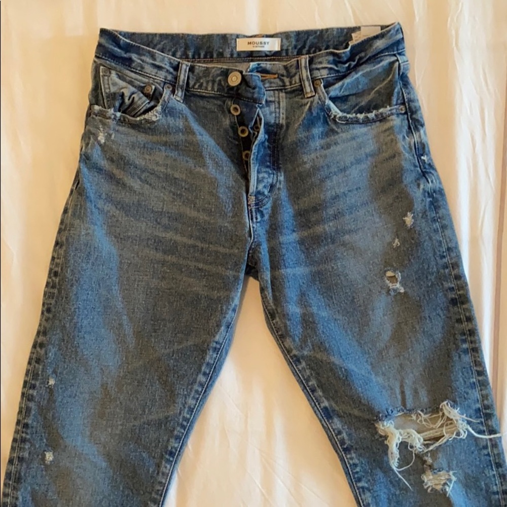 Moussy Vintage distressed jeans.
